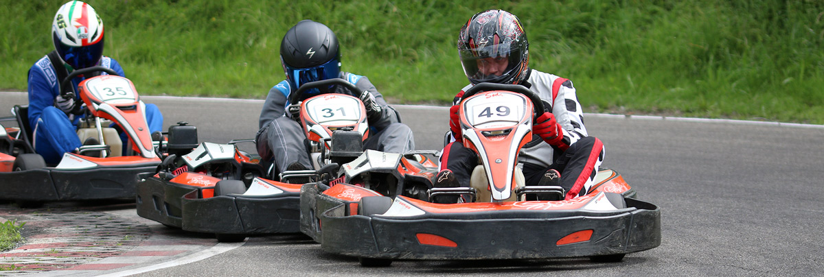 Bildergebnis für Kartbahn rennen